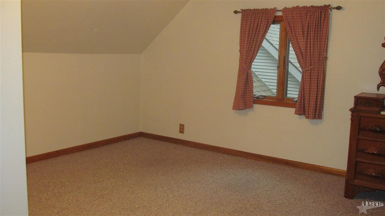 9904 Carroll Rd, Churubusco, IN 46723 photo 18