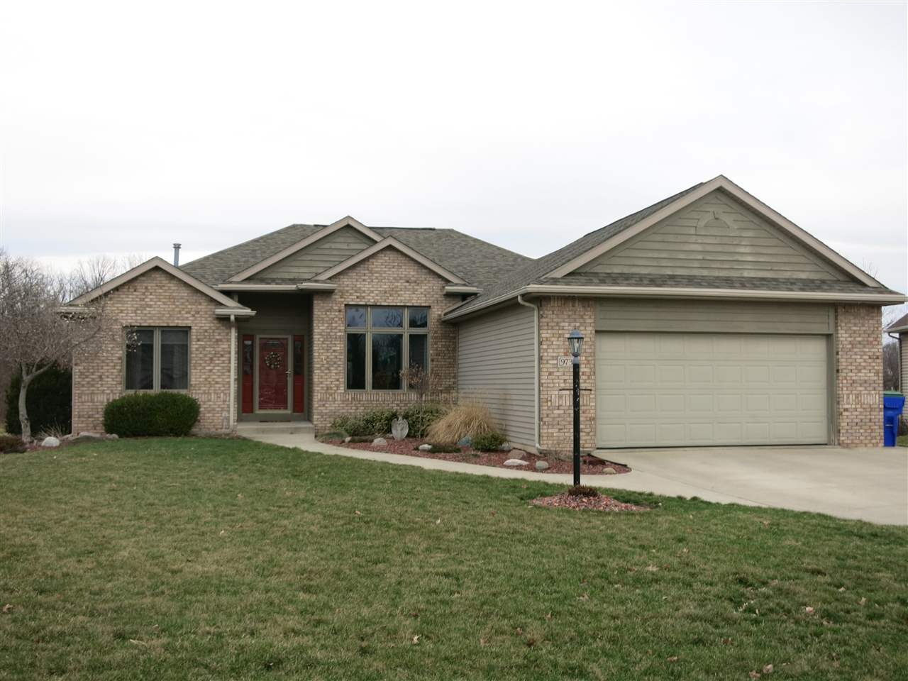 9733 Pawnee Way, New Haven, IN 46774 photo 1