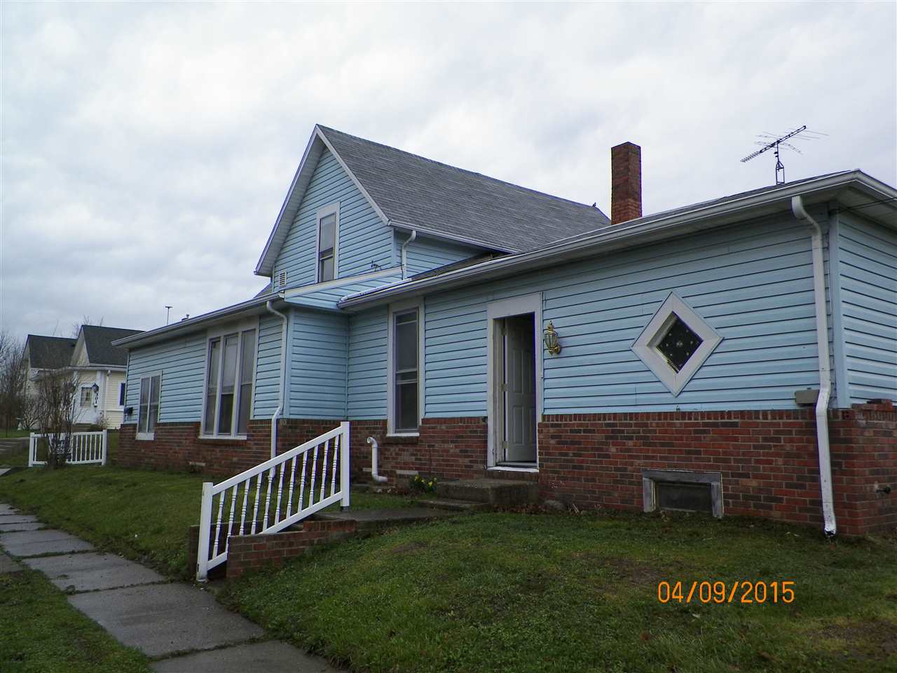 302 W Jay St, Dunkirk, IN 47336 photo 3