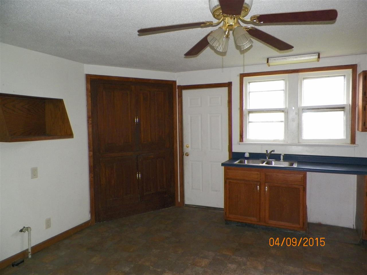 302 W Jay St, Dunkirk, IN 47336 photo 10