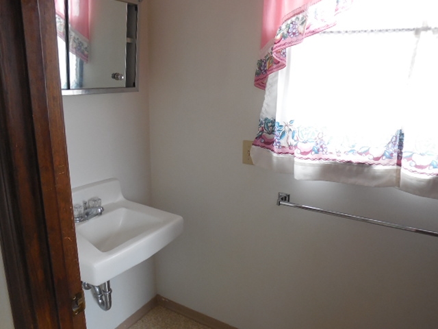 127 Yoder St, Topeka, IN 46571 photo 20