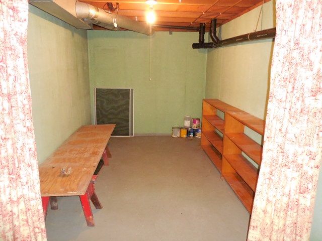 127 Yoder St, Topeka, IN 46571 photo 25