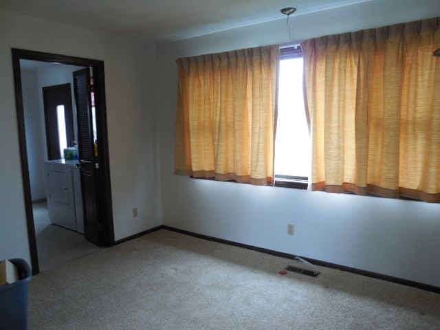 127 Yoder St, Topeka, IN 46571 photo 15