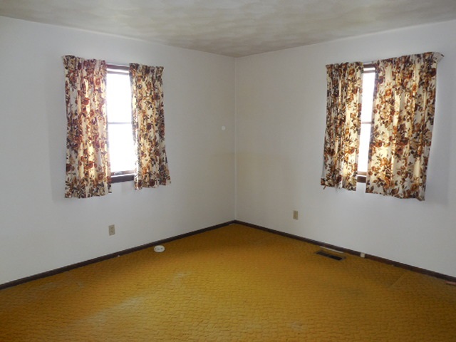 127 Yoder St, Topeka, IN 46571 photo 17