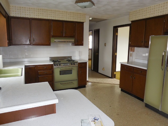 127 Yoder St, Topeka, IN 46571 photo 11