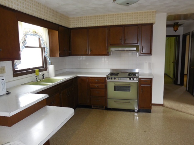127 Yoder St, Topeka, IN 46571 photo 10