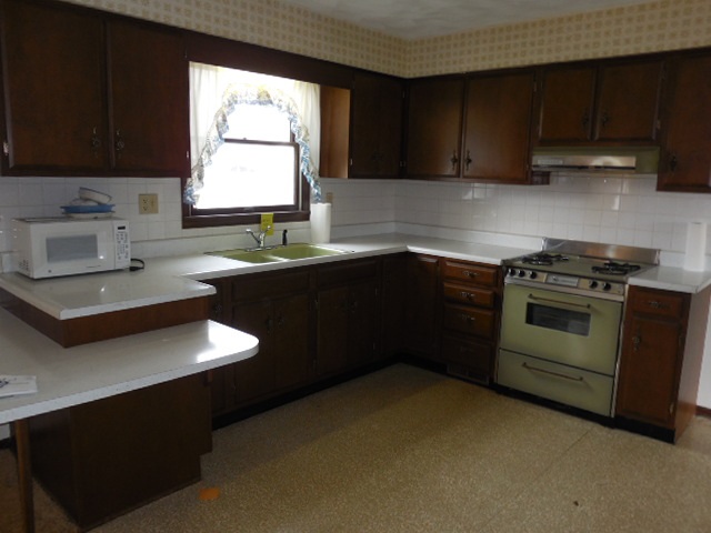 127 Yoder St, Topeka, IN 46571 photo 12