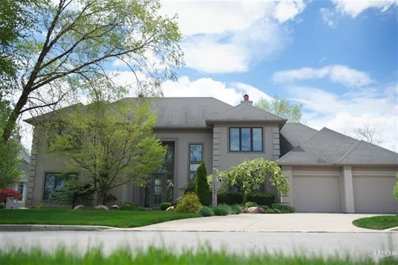 1734 Prestwick Ln, Fort Wayne, IN 46814 photo 1