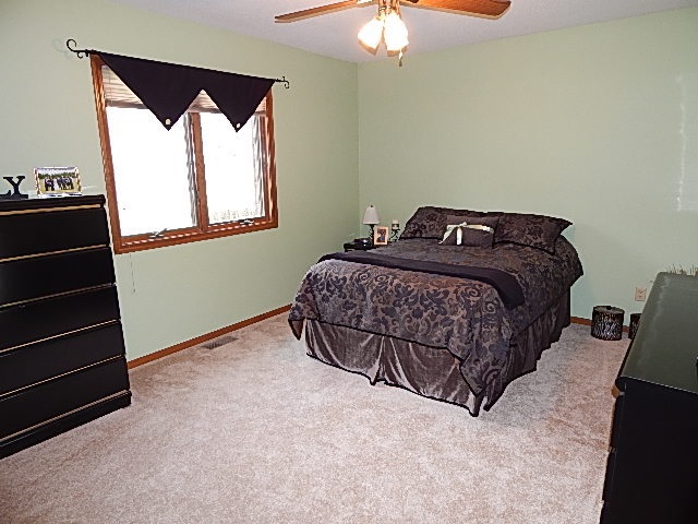 2822 E 250 N, Bluffton, IN 46714 photo 17
