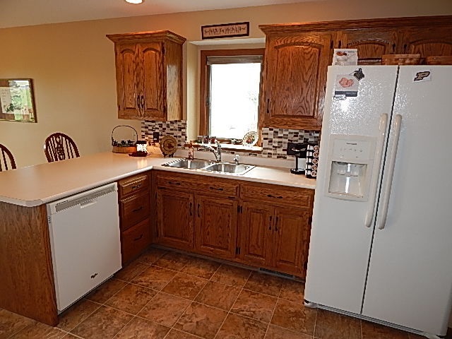2822 E 250 N, Bluffton, IN 46714 photo 9