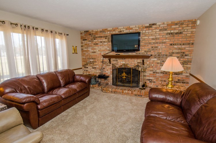 16125 Barryknoll Way, Granger, IN 46530 photo 13
