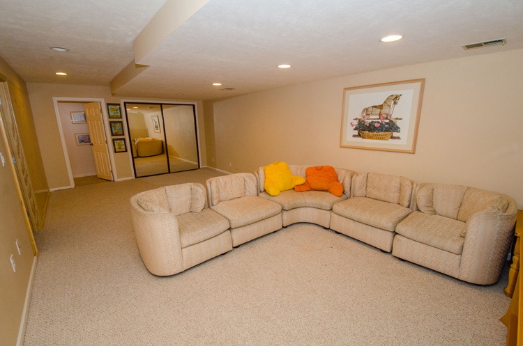 16125 Barryknoll Way, Granger, IN 46530 photo 25