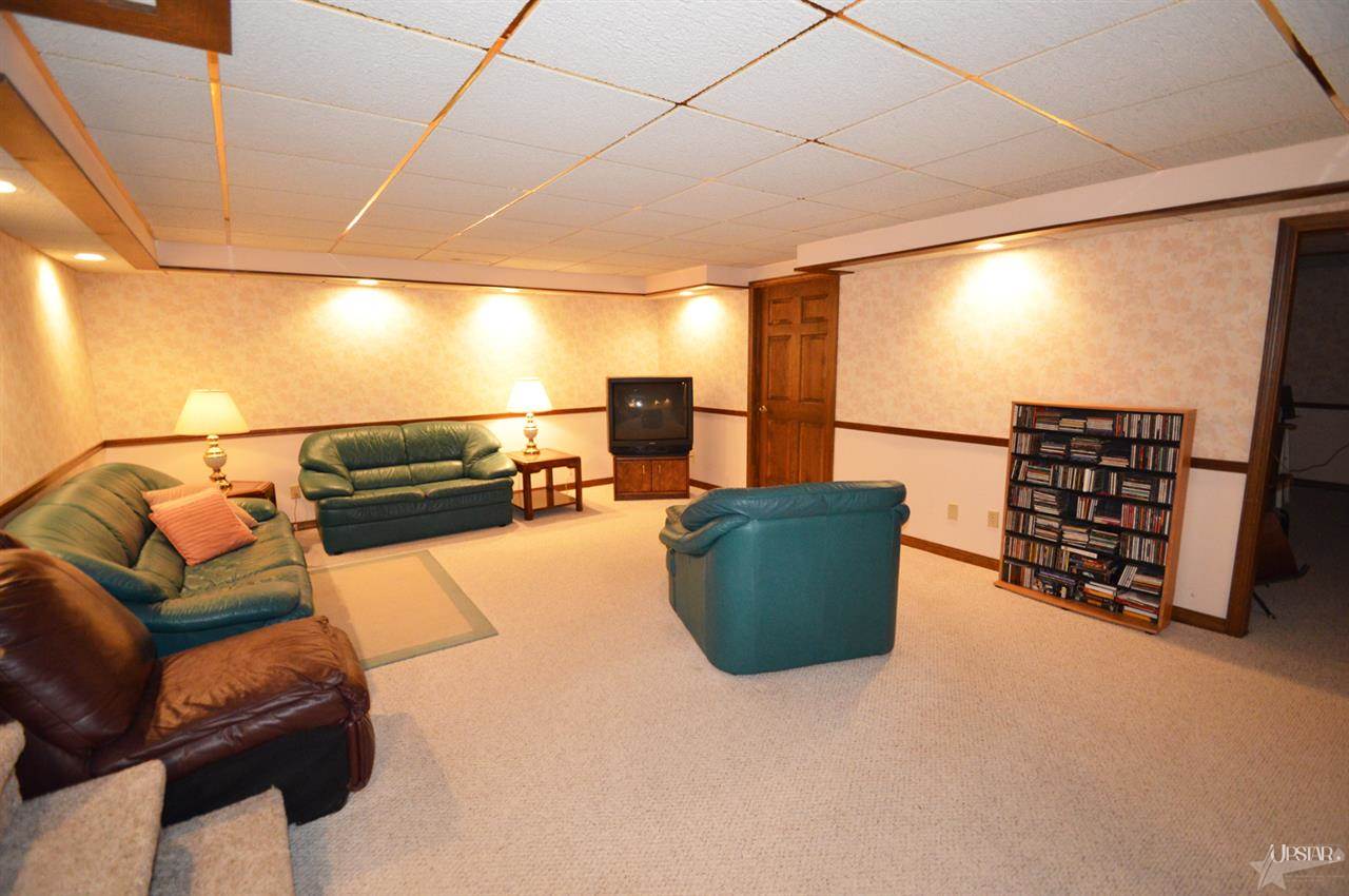 9414 Silverfox Dr, Fort Wayne, IN 46804 photo 21