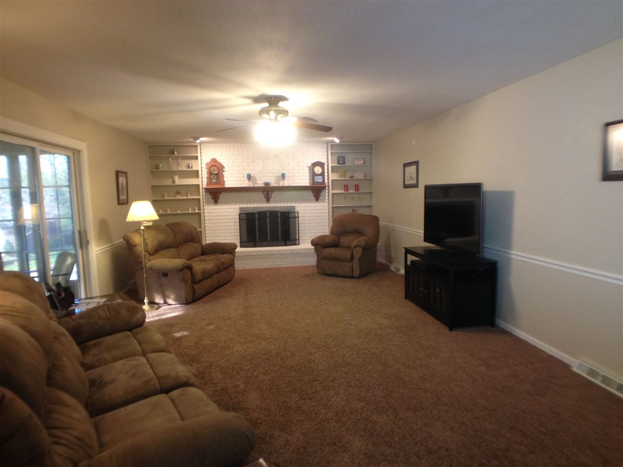 5311 W Esche Dr, Newburgh, IN 47630 photo 5