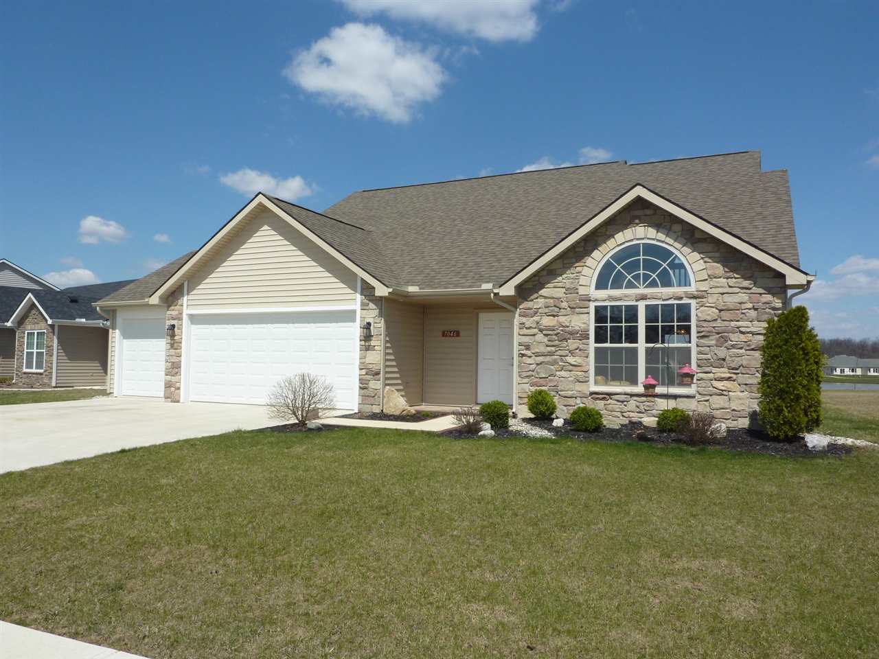 7046 Desdemona Xing, Fort Wayne, IN 46818 photo 1