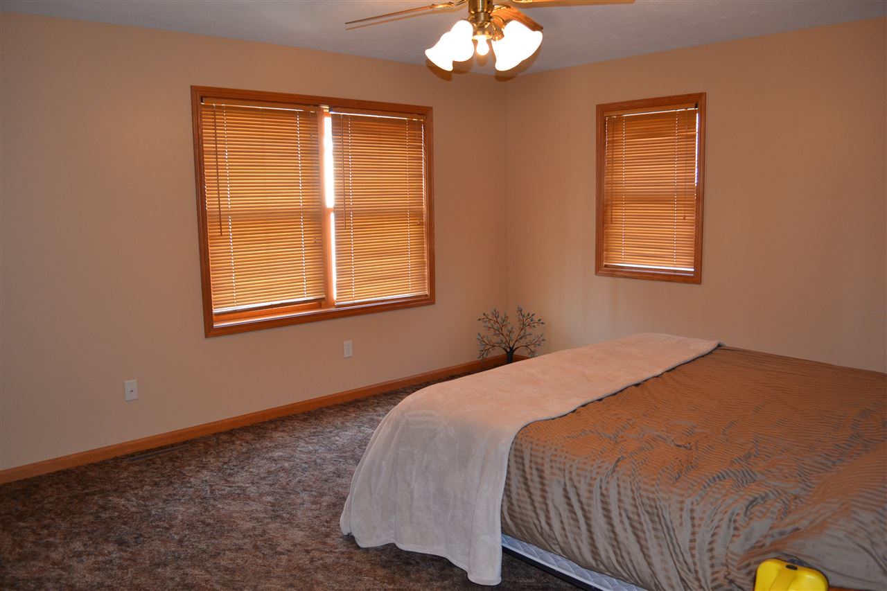 1780 S 485 E Royer Lk, Lagrange, IN 46761 photo 7