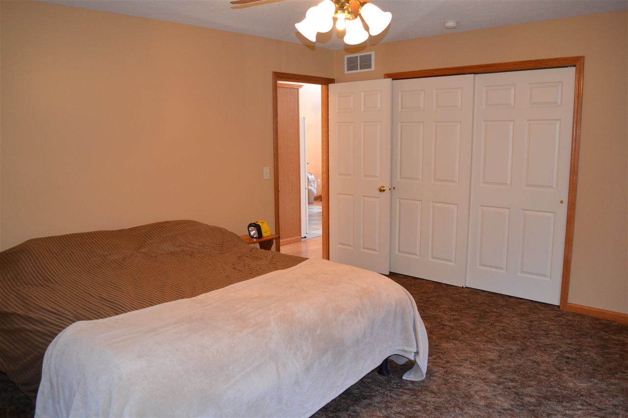 1780 S 485 E Royer Lk, Lagrange, IN 46761 photo 8