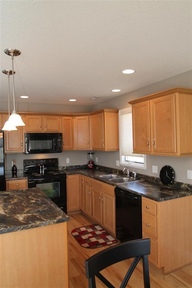 1516 Dunnagans Way, New Haven, IN 46774 photo 5