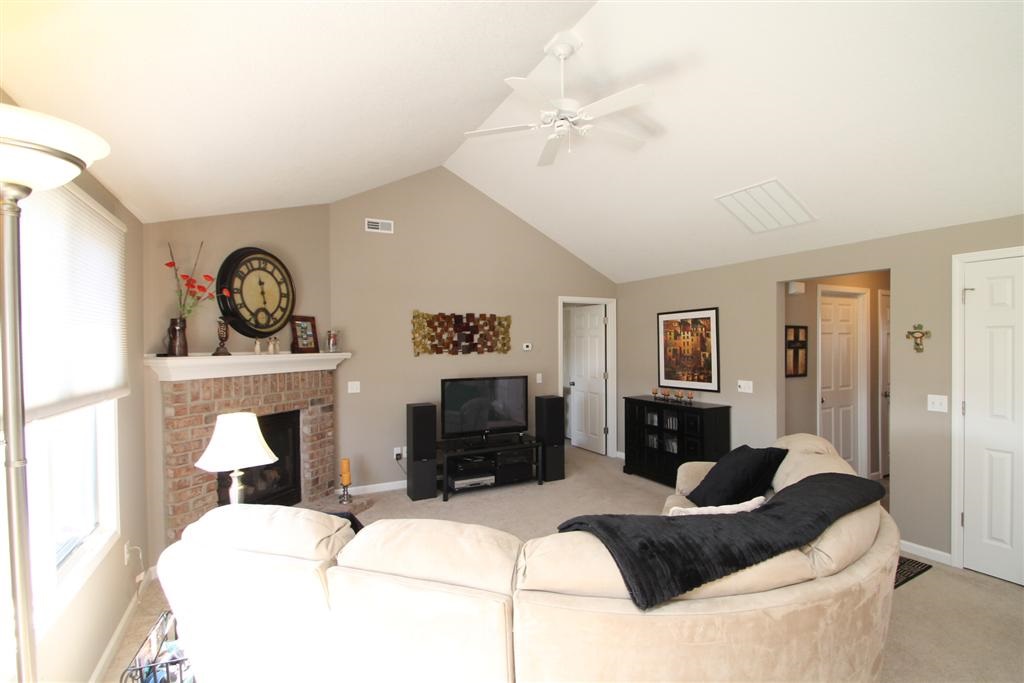 1516 Dunnagans Way, New Haven, IN 46774 photo 10