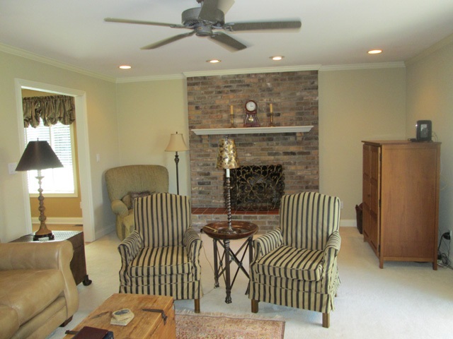 305 N Eucalyptus Ct, Muncie, IN 47304 photo 4