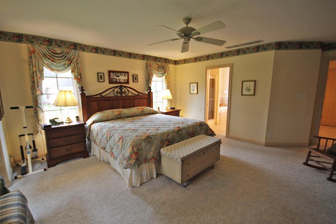 1020 Creekside Ct, Newburgh, IN 47630 photo 13