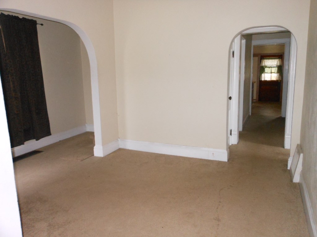 1536 Edwardsburg Ave, Elkhart, IN 46514 photo 6