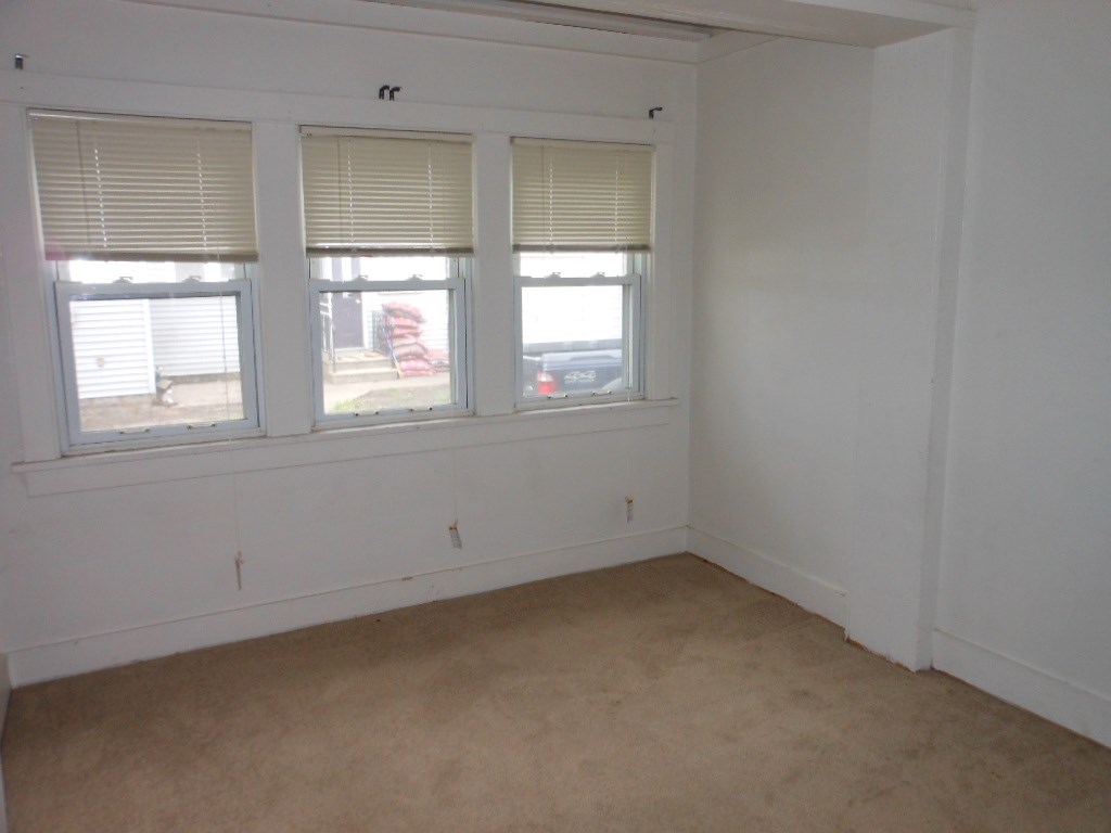 1536 Edwardsburg Ave, Elkhart, IN 46514 photo 11