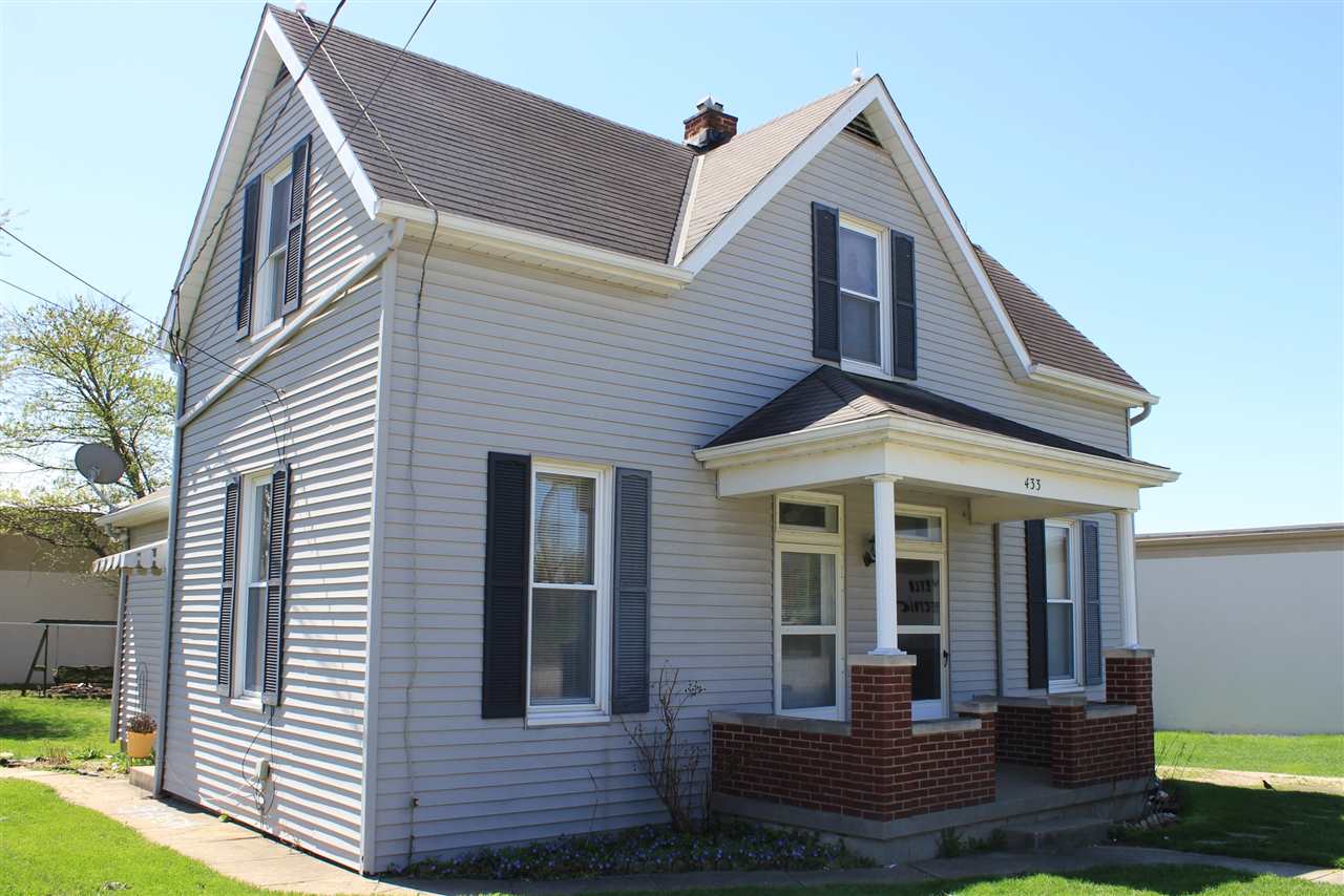 433 W 9th St, Ferdinand, IN 47532 photo 2
