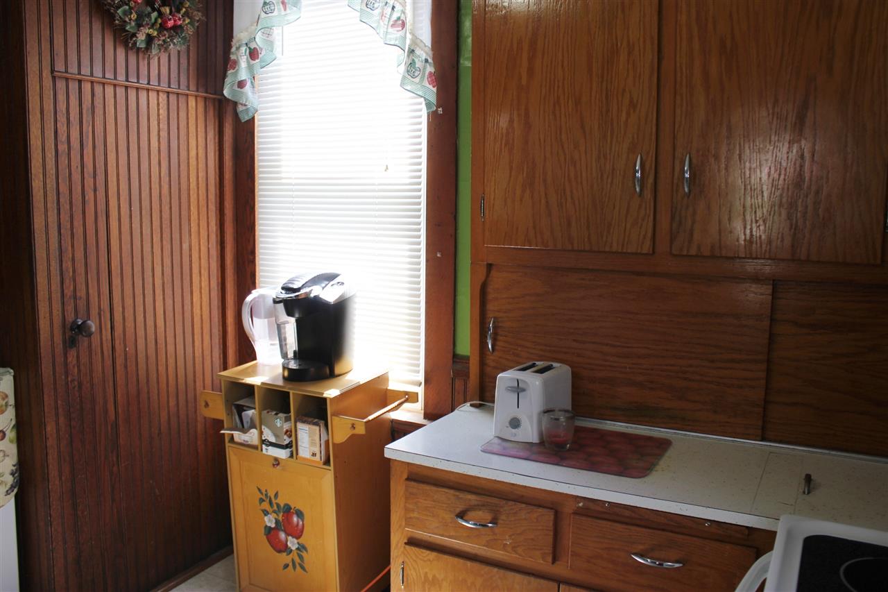 433 W 9th St, Ferdinand, IN 47532 photo 8