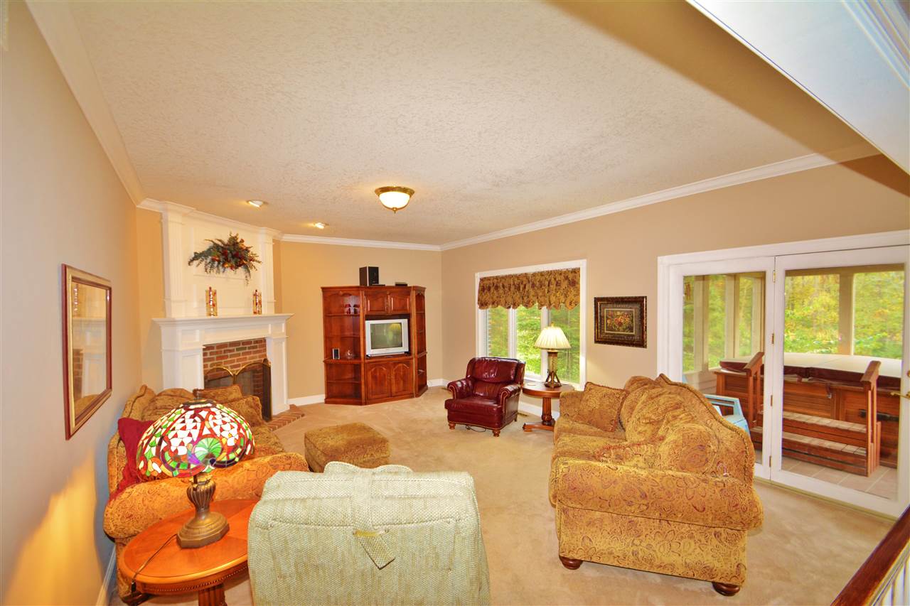 6728 Post Rd, Fort Wayne, IN 46814 photo 8