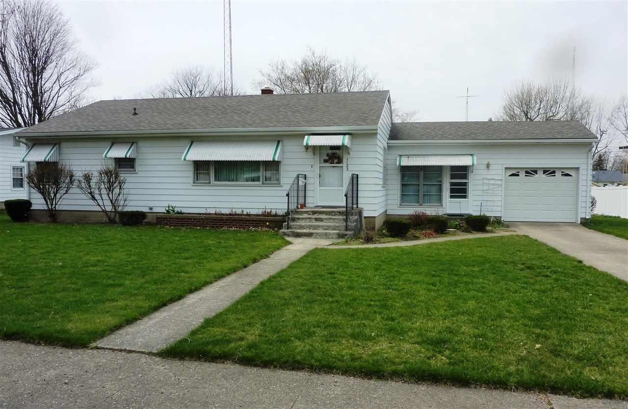 1122 Washington St, Rochester, IN 46975 photo 1