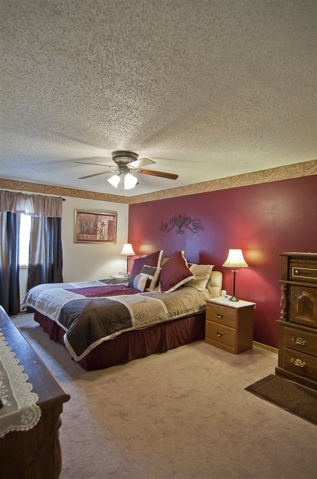 2595 E South Ave, Columbia City, IN 46725 photo 17