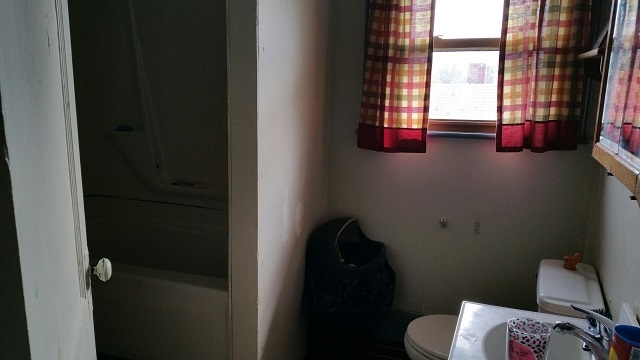 1300 E Washington St, Frankfort, IN 46041 photo 4