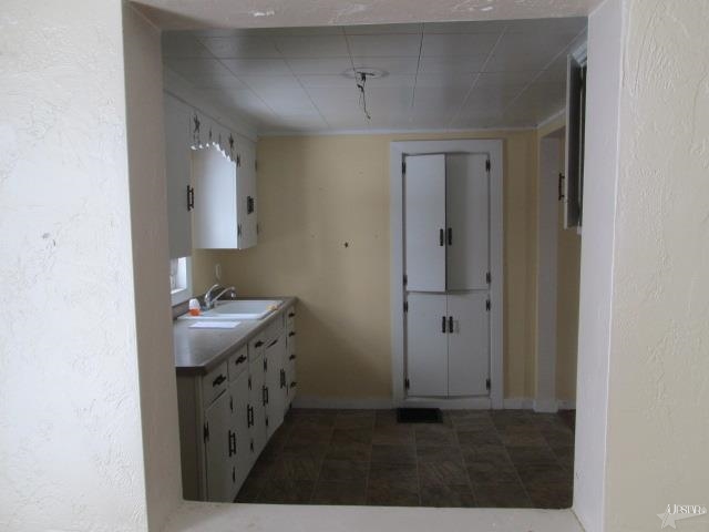 402 W Lafever St, Ossian, IN 46777 photo 12