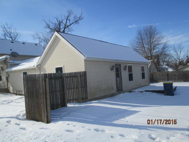 402 W Lafever St, Ossian, IN 46777 photo 5