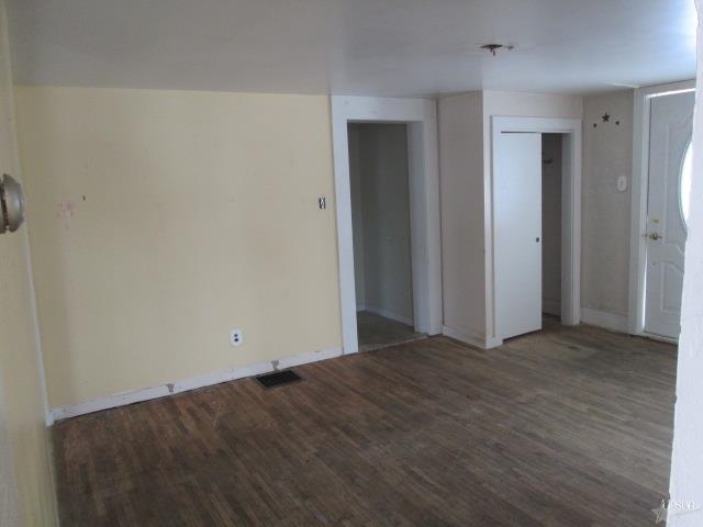 402 W Lafever St, Ossian, IN 46777 photo 9