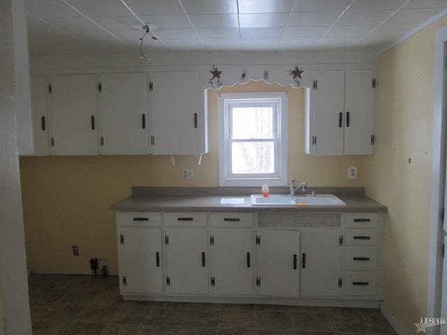402 W Lafever St, Ossian, IN 46777 photo 13