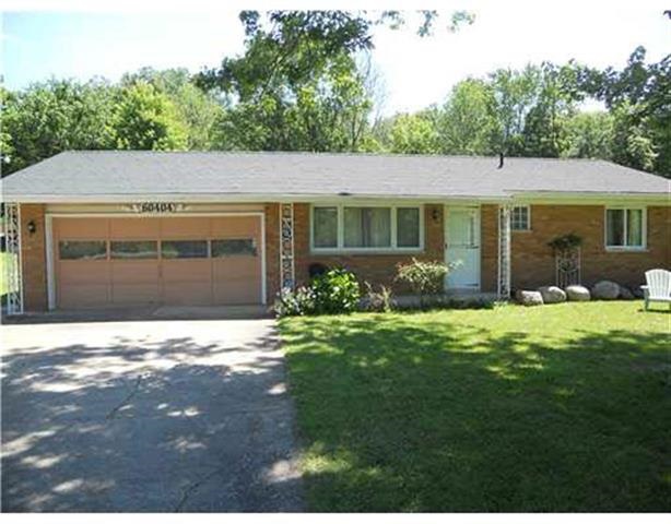 60404 Myrtle Rd, South Bend, IN 46614 photo 1