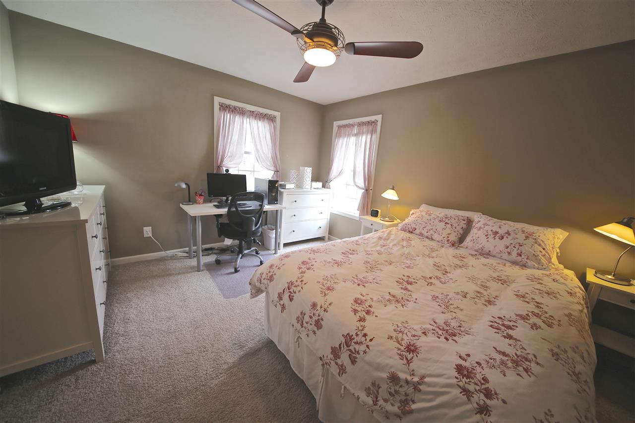 1288 S Cobble Creek Cir, Bloomington, IN 47401 photo 9