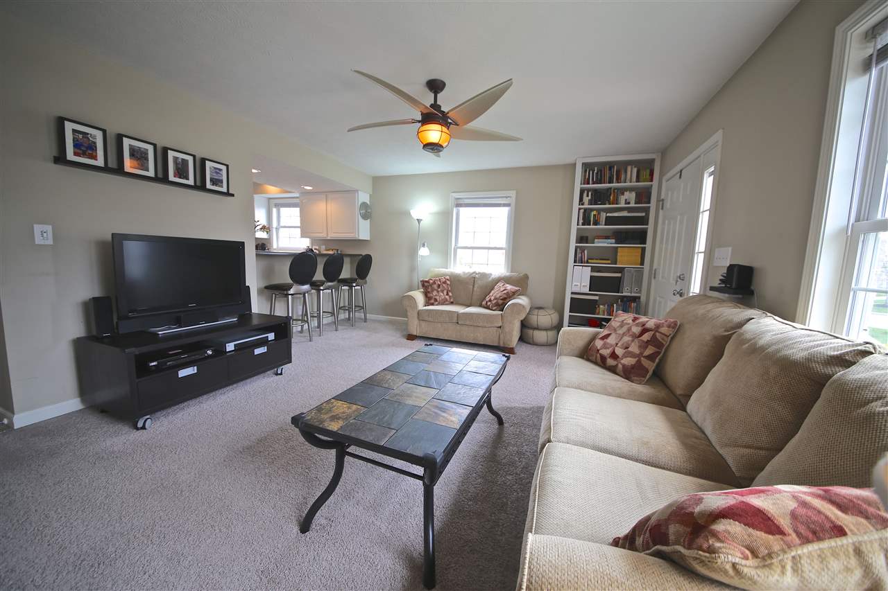 1288 S Cobble Creek Cir, Bloomington, IN 47401 photo 4