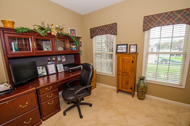 522 Shepherds Cove Dr, Osceola, IN 46561 photo 10