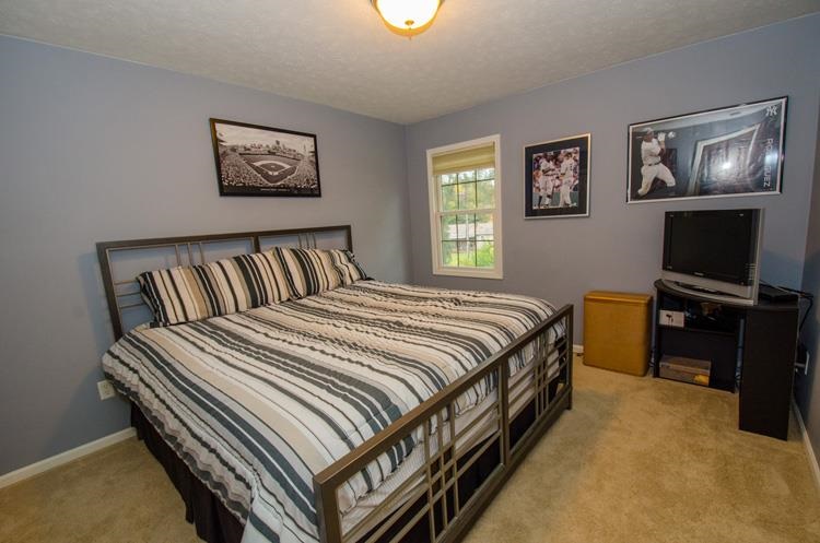 522 Shepherds Cove Dr, Osceola, IN 46561 photo 8