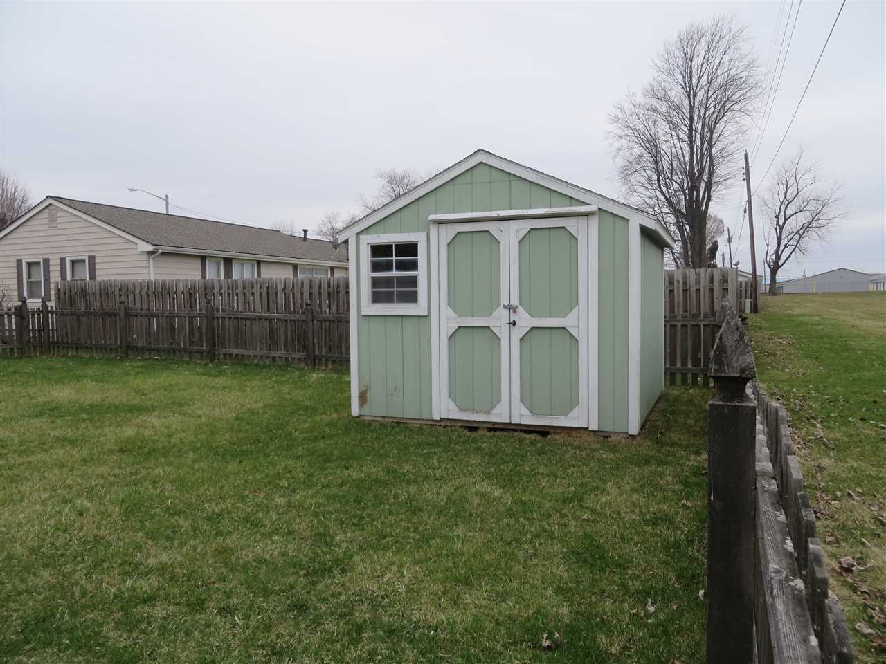 510 Rainbow Dr, Kokomo, IN 46902 photo 3