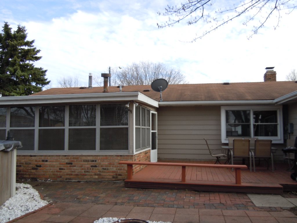 810 E 11th, Mishawaka, IN 46544 photo 3