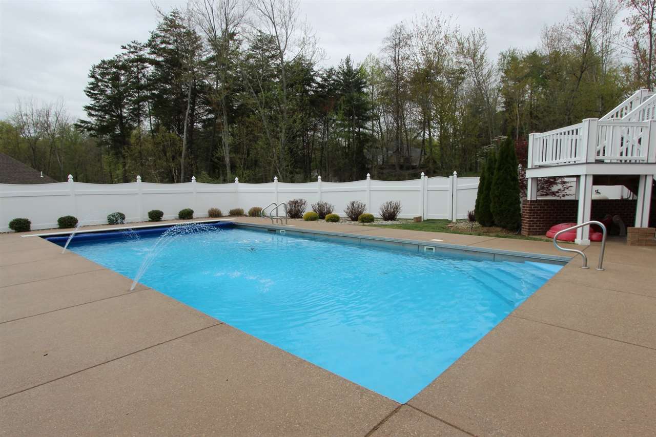 10848 Scouts Way, Evansville, IN 47725 photo 3