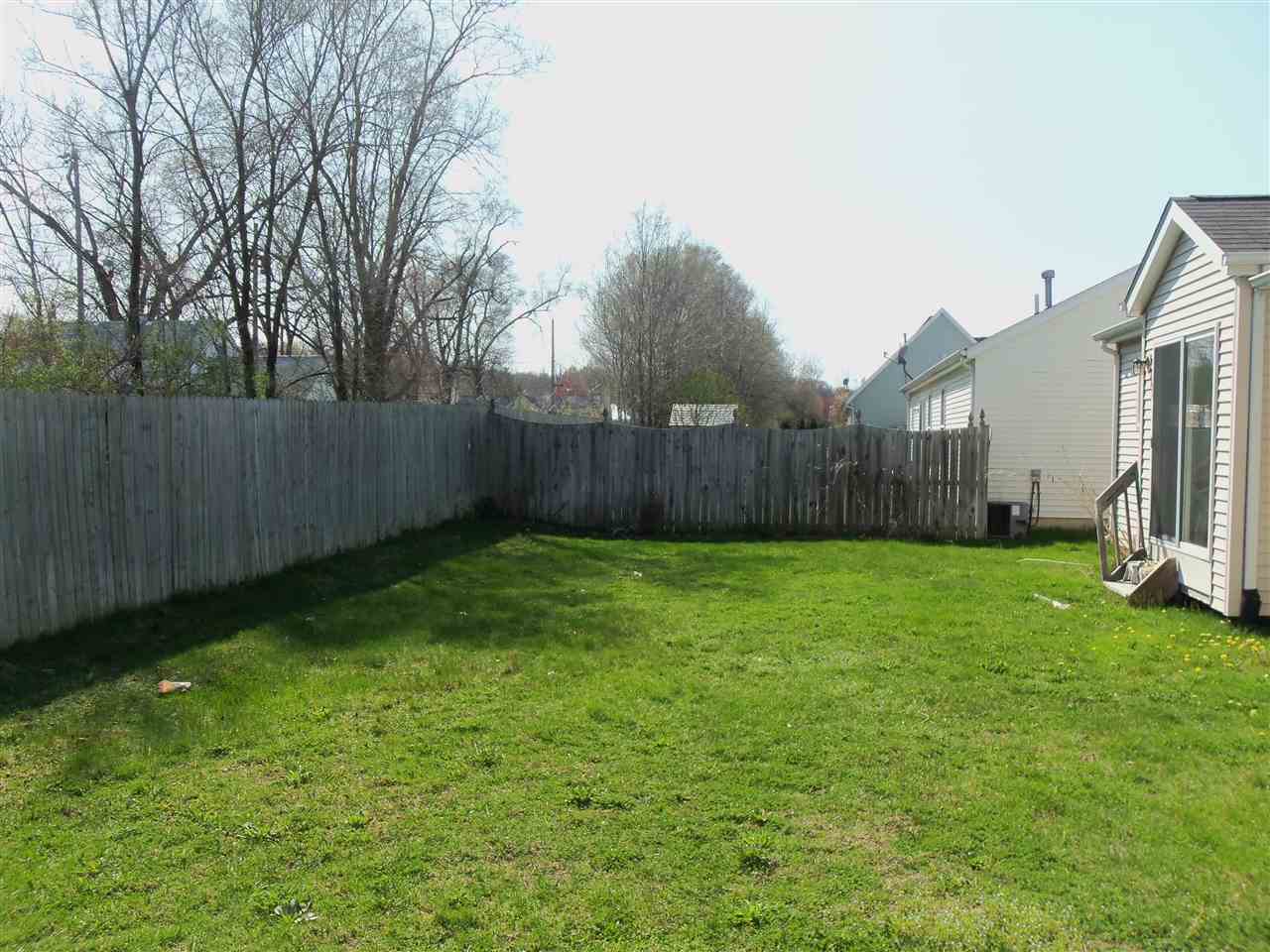 1225 Climbing Rose Ln, Mishawaka, IN 46544 photo 3