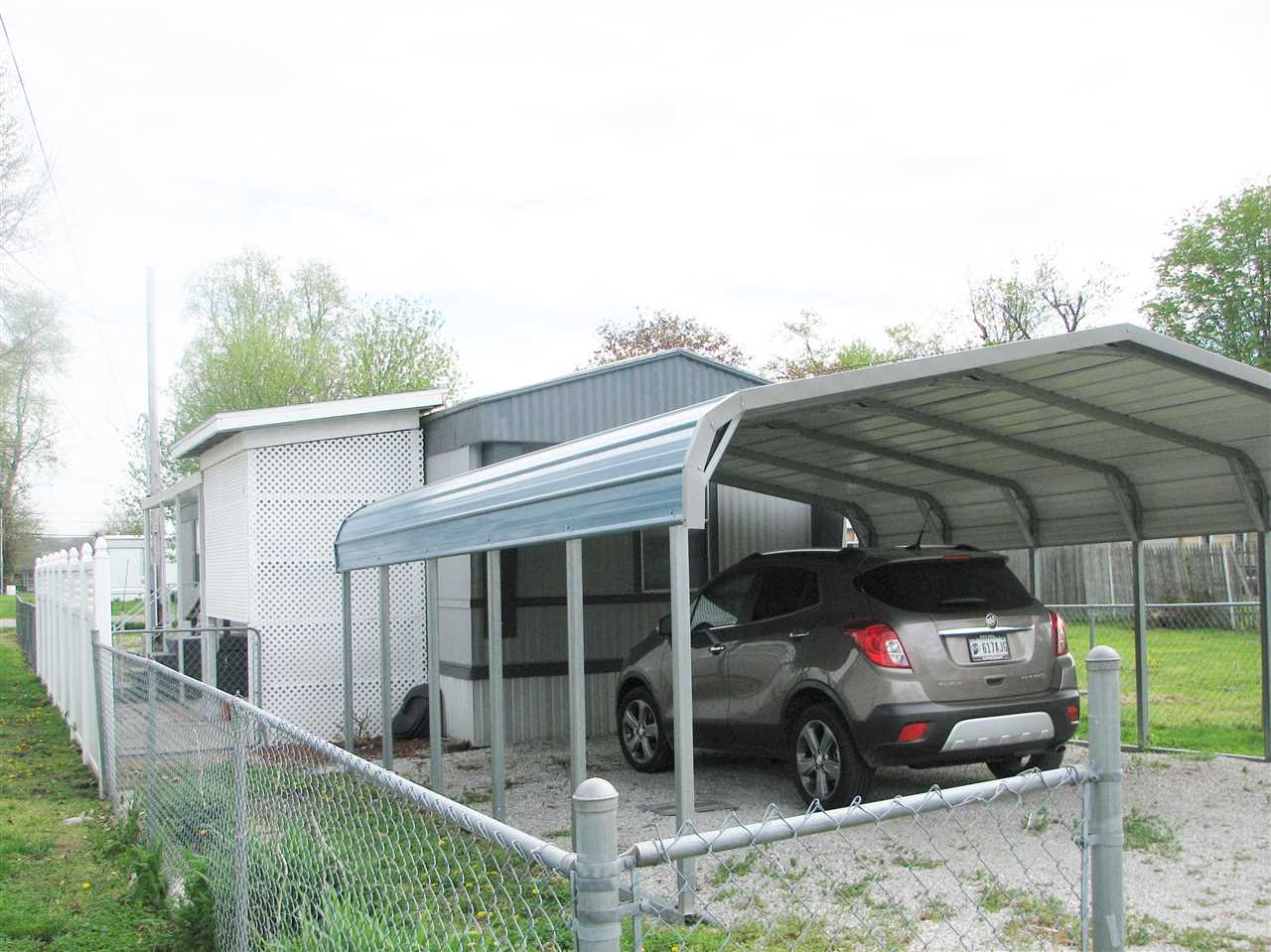 909 W Third St, Mount Vernon, IN 47620 photo 7