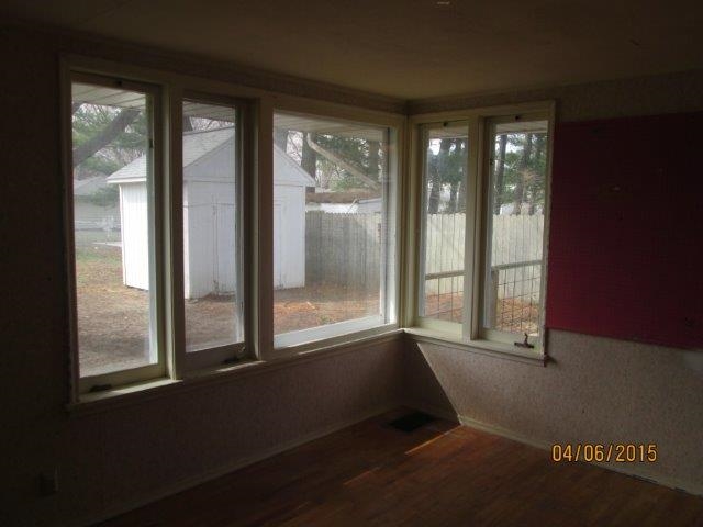 2429 Pleasant Plain Ave, Elkhart, IN 46517 photo 8
