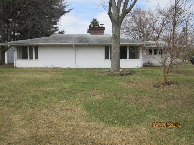 2429 Pleasant Plain Ave, Elkhart, IN 46517 photo 1