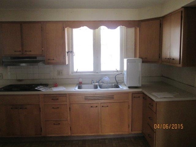 2429 Pleasant Plain Ave, Elkhart, IN 46517 photo 4